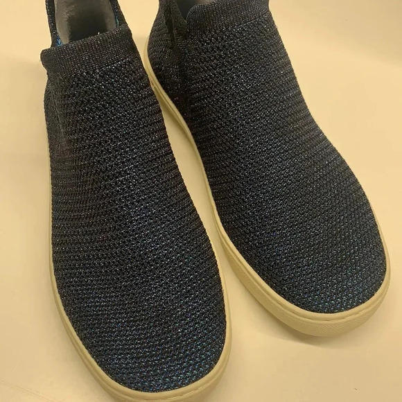 Rothys Chelsea Sneaker Shoes High Top Metallic Lattice Stitch Blue Size 5.5 - Picture 7 of 14